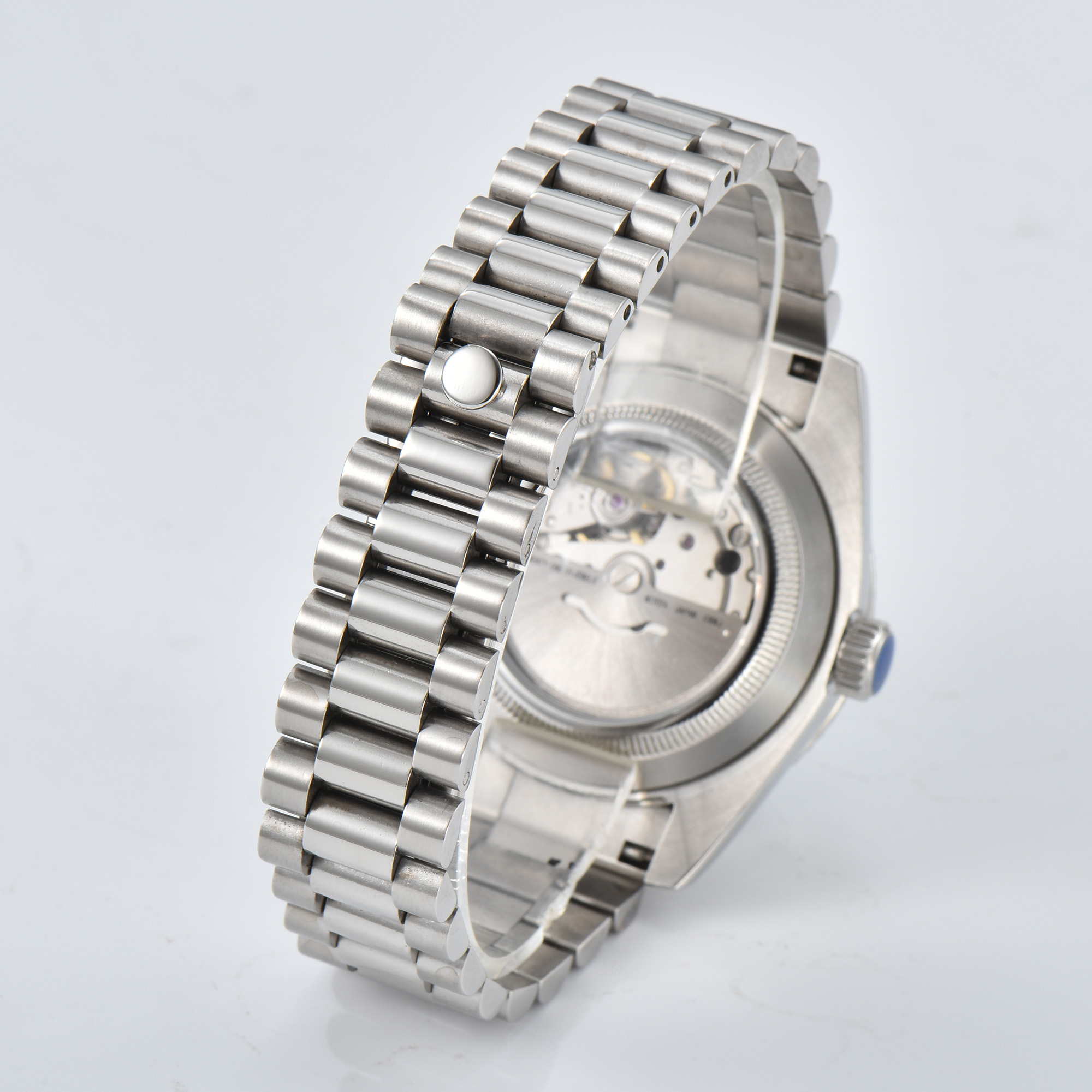 Orologio da uomo creativo 40mm - Accessories With Watch recensione e prezzo